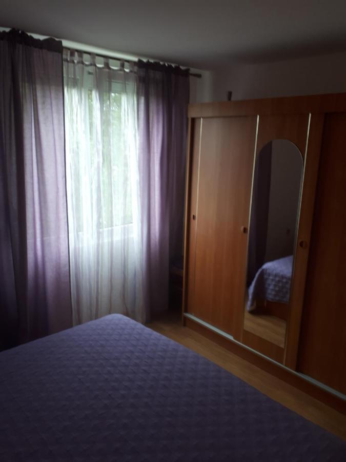 Apartments Makaus Kampor Extérieur photo