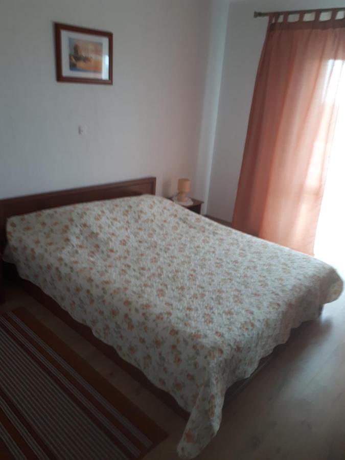 Apartments Makaus Kampor Extérieur photo