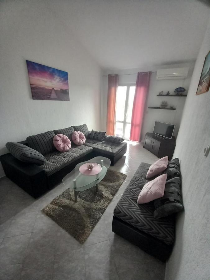 Apartments Makaus Kampor Extérieur photo